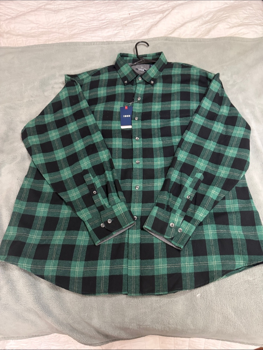 Izod Black and Green Plaid flannel Button-Down Shirt